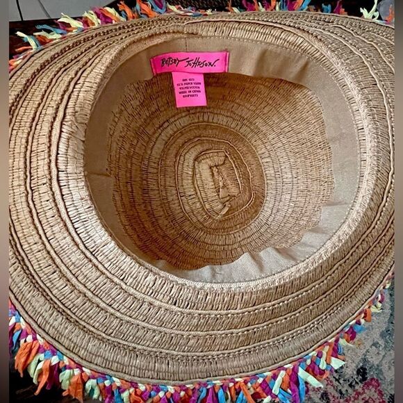 BETSEY JOHNSON STRAW SUN HAT OS - Picture 5 of 7
